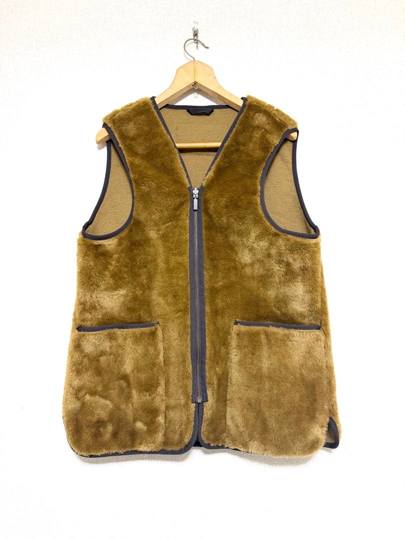 Barbour ファーベスト サイズ38 ポケット付き　バブアー Barbour（バブアー） ファーライナー MLI0004 メンズ ファーベスト