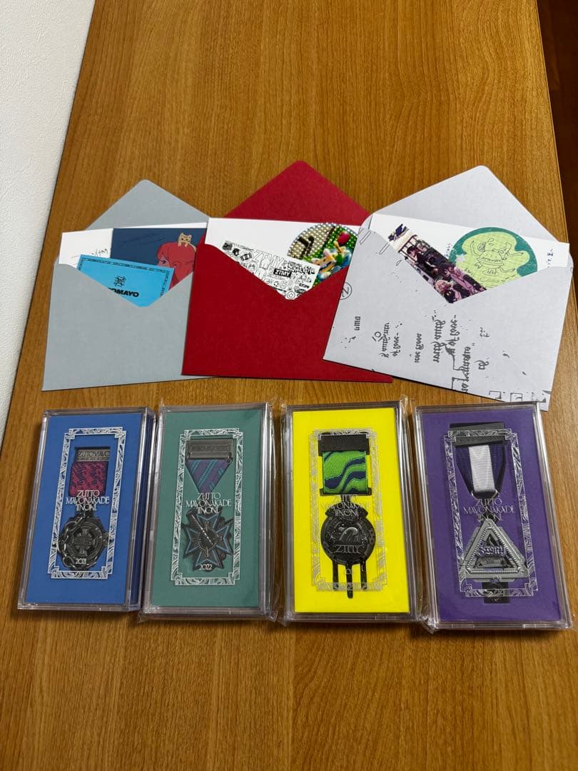 ずとまよ　premium会員限定　勲章　4個セット(2021～2024) PREMIUM会員限定】PREMIUM勲章(2021モデル) - ZUTOMAYO MART