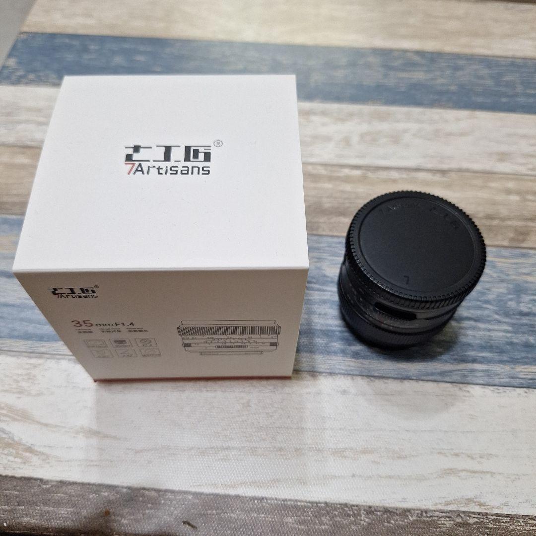 7Artisans 35mm F1.4 単焦点レンズ 約270gの大口径単焦点レンズ「7Artsians 35mm F1.4 III」…絞りクリック