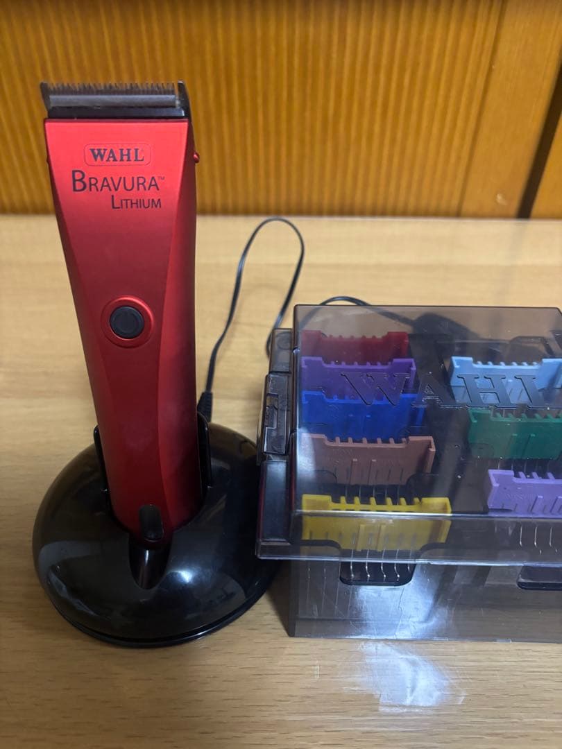WAHL Bravura Lithium バリカンセット Wahl Lithium Ion Bravura Clipper | Groomer's Choice