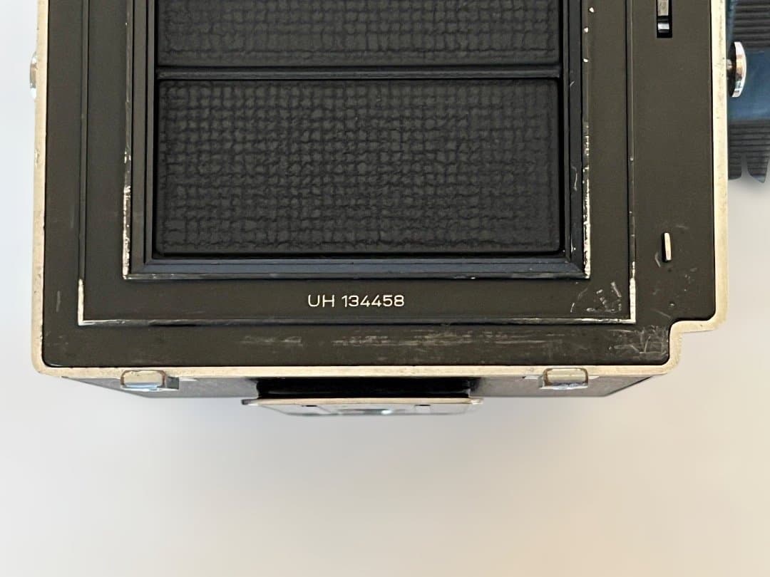 HASSELBLAD 500C/M ボディ A12マガジン ポラバック付き - メルカリ