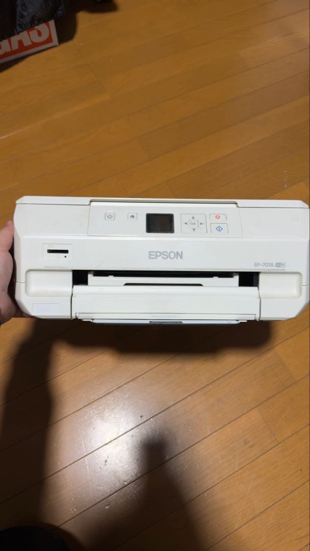 k*g様 EPSON ジャンク品インクジェットプリンター EP-707A EPSON EP-707A インクジェットプリンター エプソン 複合機 ホワイト