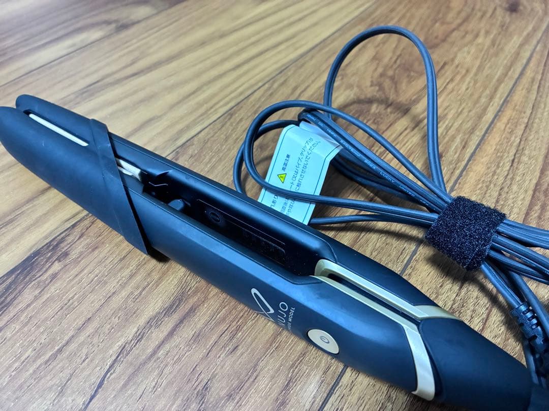 絹女　 ストレートアイロン　海外対応 KINUJO 絹女 ～KINUJO～｜うるツヤ髪へ。KINUJOストレートアイロンのフラッグ