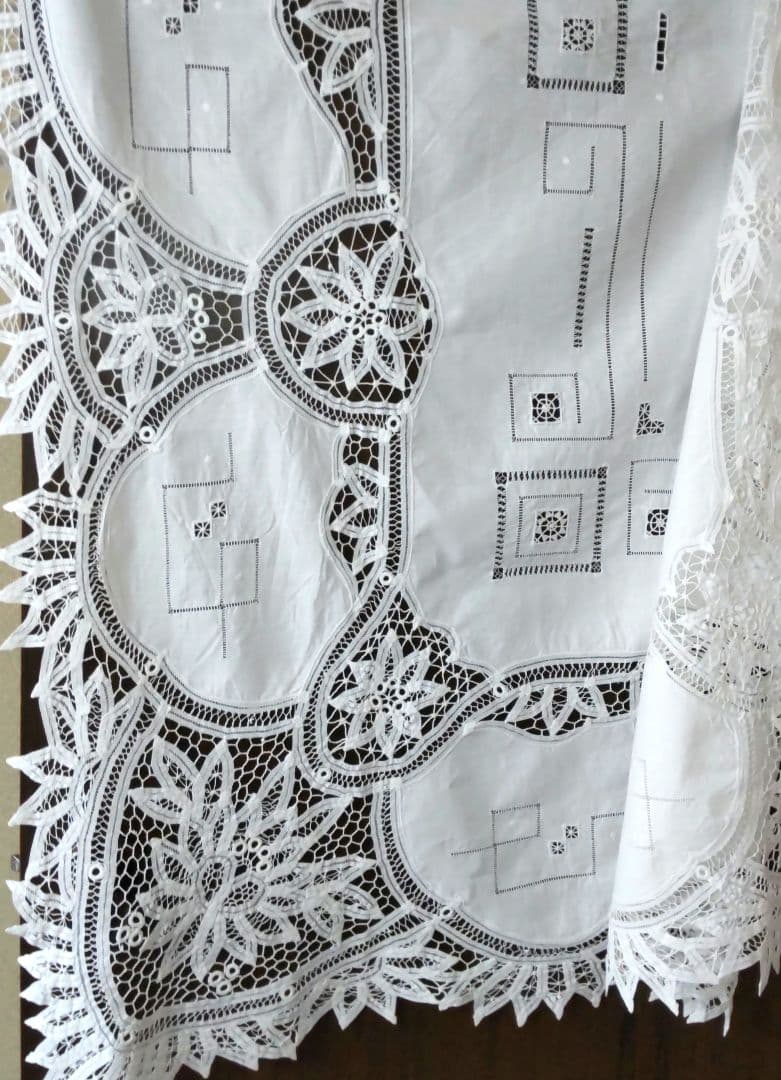 バテンレーステーブルクロス約170㎝×約130㎝ 楽天市場】バテンレース テーブルセンター40X130cm 新入荷 ホワイト