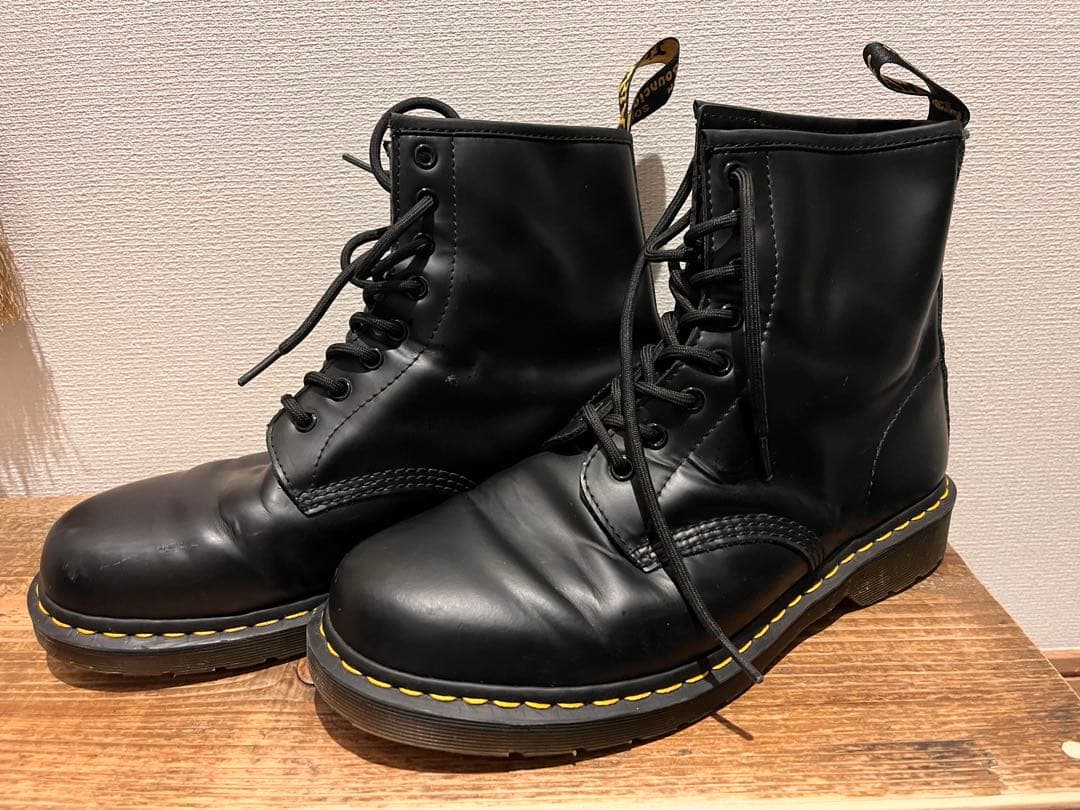 Dr. Martens 1460 ブラックブーツ 9UK Dr.Martens（ドクターマーチン） ブーツ レディース 8ホール