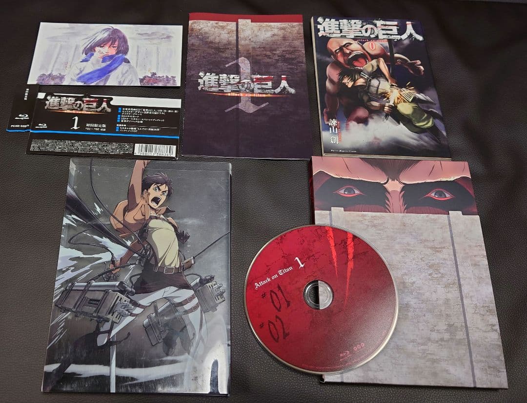 全巻収納BOX付き】進撃の巨人 season1 Blu-ray 初回限定版 - メルカリ