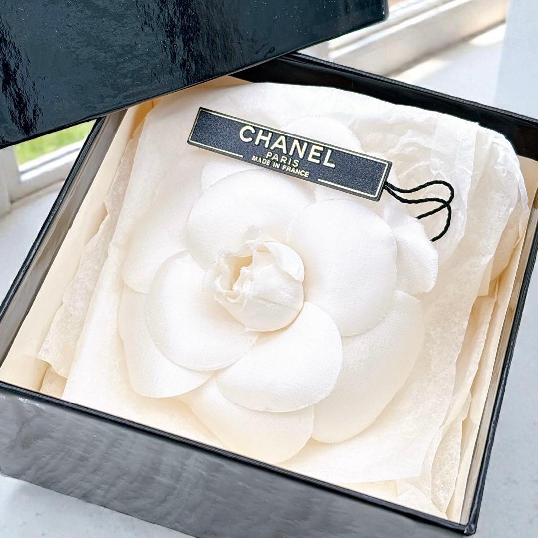 CHANELシャネル /カメリア/コサージュ/ブローチ/フラワー/花 楽天市場】シャネル CHANEL カメリア コサージュ ピン ブローチ ピンク