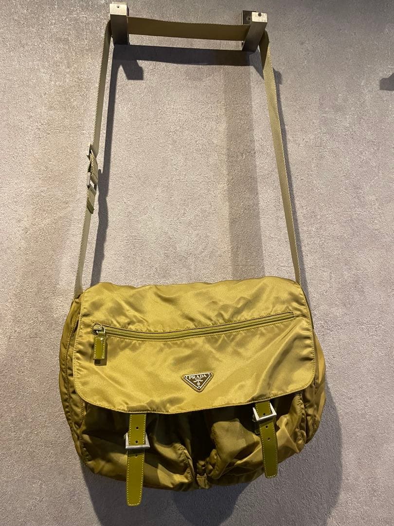 SUBU ブラック スパンコールサンダル 収納袋付き