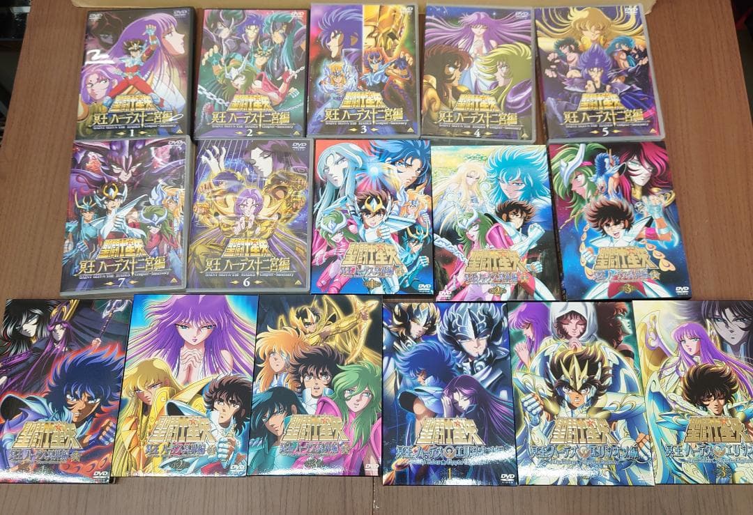 聖闘士星矢 DVDセット TV版/映画/ハーデス編/天界編/冥王神話 - メルカリ
