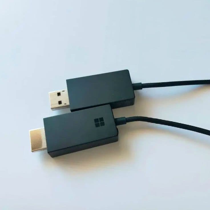 Microsoft ワイヤレスディスプレイアダプター 1733 - メルカリ