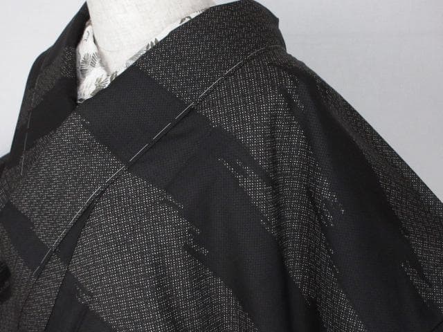 新古品！純泥染＊7マルキ＊本場大島紬＊伝統工芸品福原特製＊着物