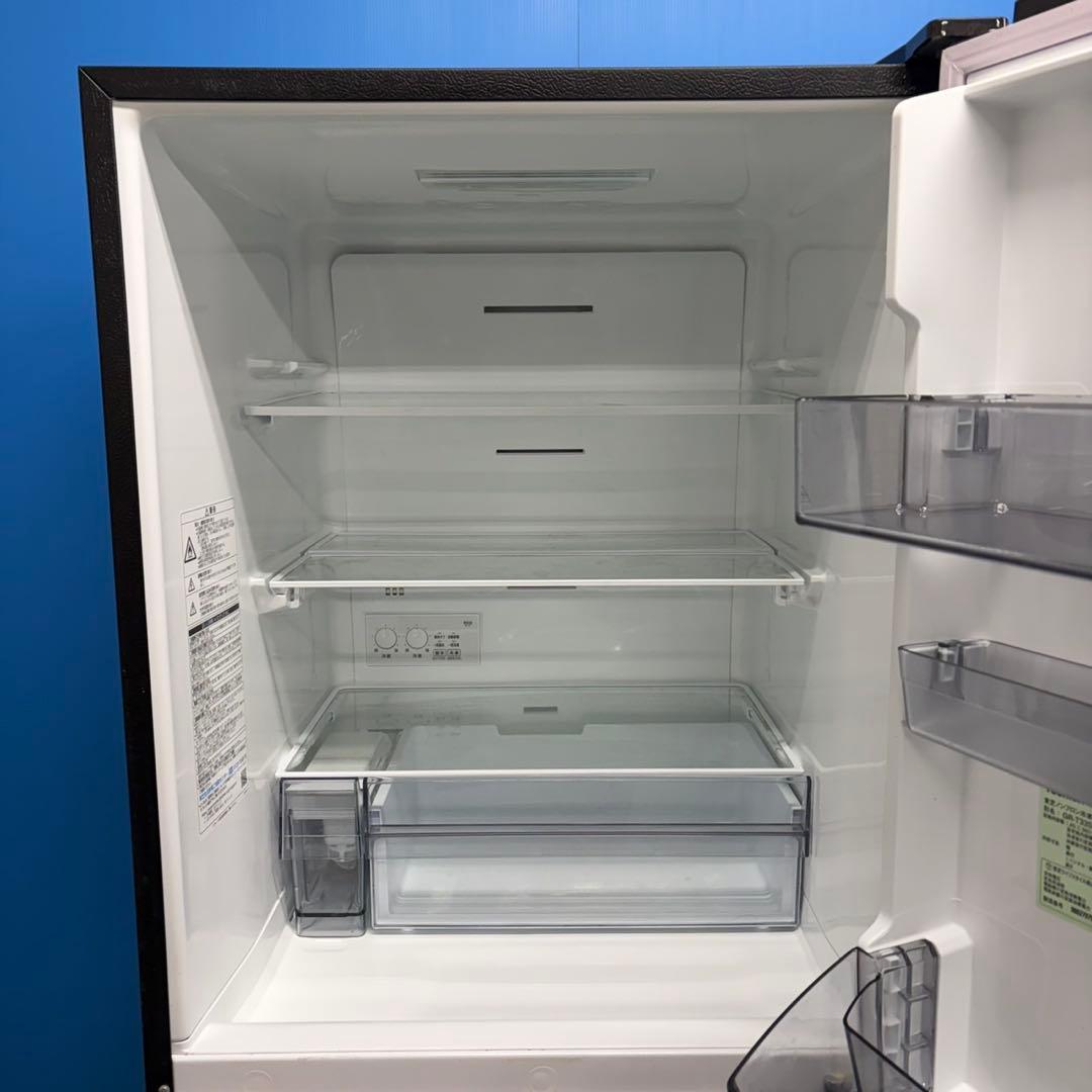 633 東芝2022年製 大型冷蔵庫 右開き 300L〜400L自動製氷 右開き