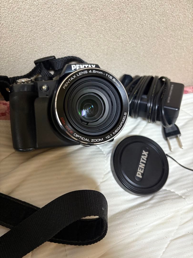 【最安値挑戦中】PENTAX デジタルカメラ X90 26倍光学ズーム Amazon.com : Pentax X90 12.1 MP Digital Camera with 26x Super