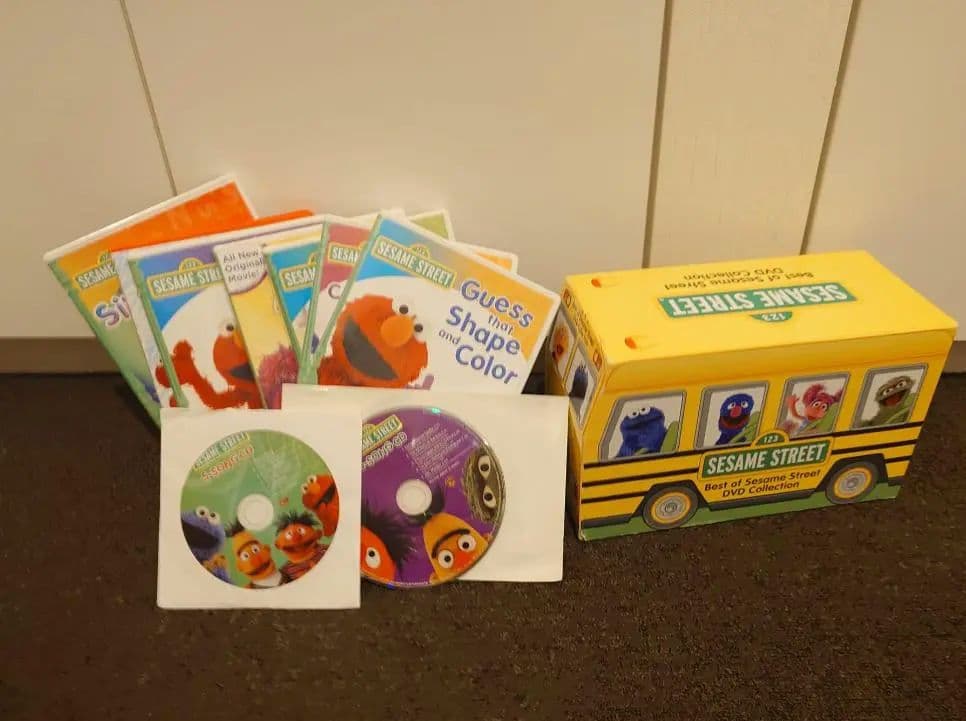 セサミストリート DVD 7枚セット　ベスト・オブ・セサミストリート Amazon.com: Best of Sesame Street 7-DVD Collection [DVD] : Whoopi