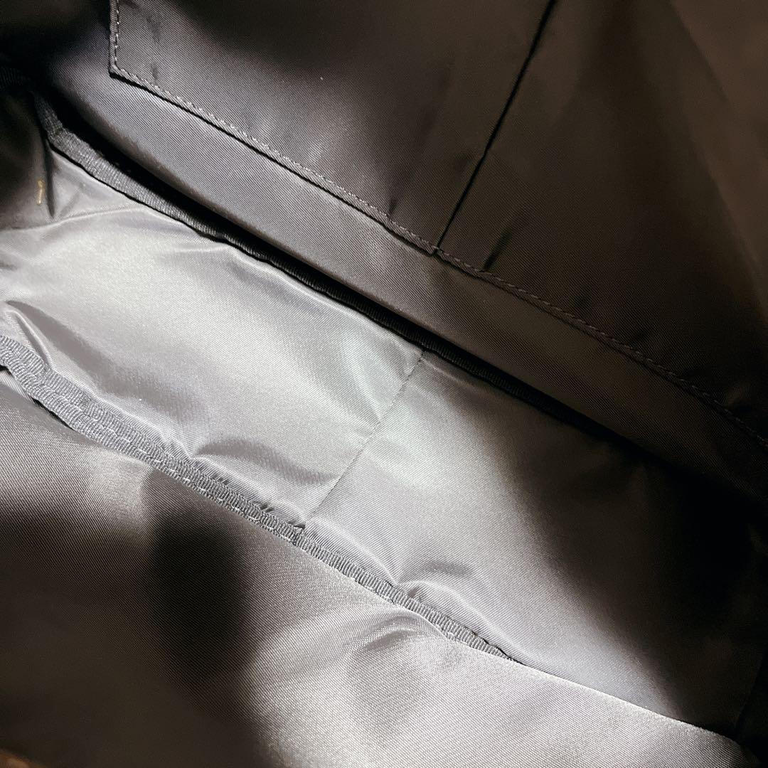 未使用品✨russet ショルダーバッグ モノグラム 総柄 紺 ロゴ金具 保存