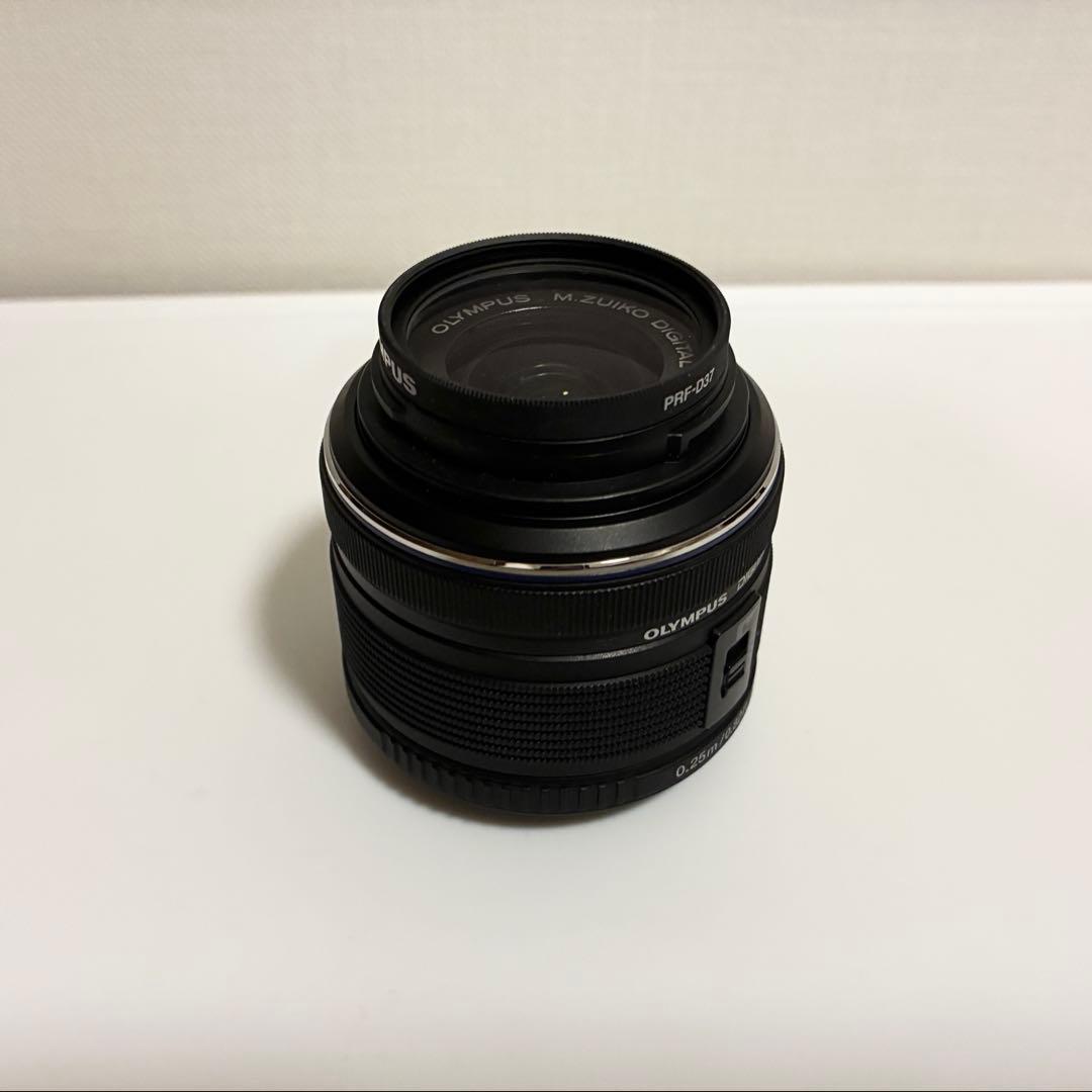 M.Zuiko 14-42mm f3.5-5.6 II R レンズ　ブラック