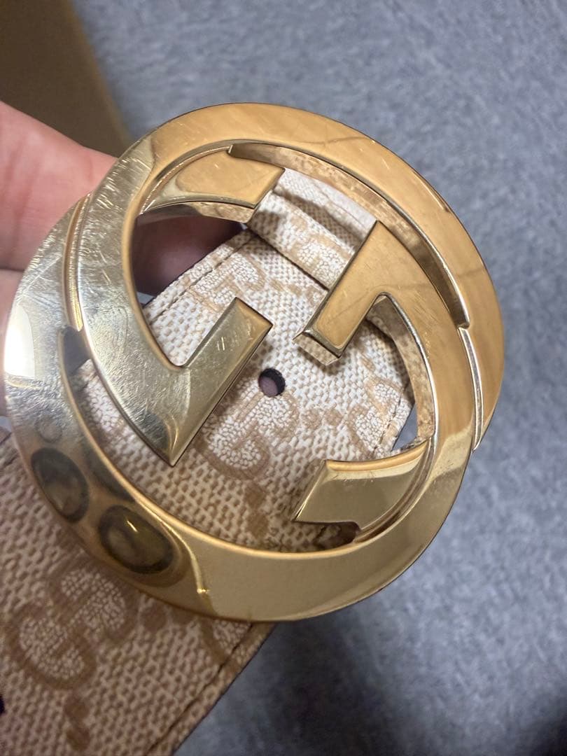 GUCCI GGロゴバックル ベージュレザーベルト 80-32 インターロッキングG バックル付き ベルト ・ベージュ/エボニー GG