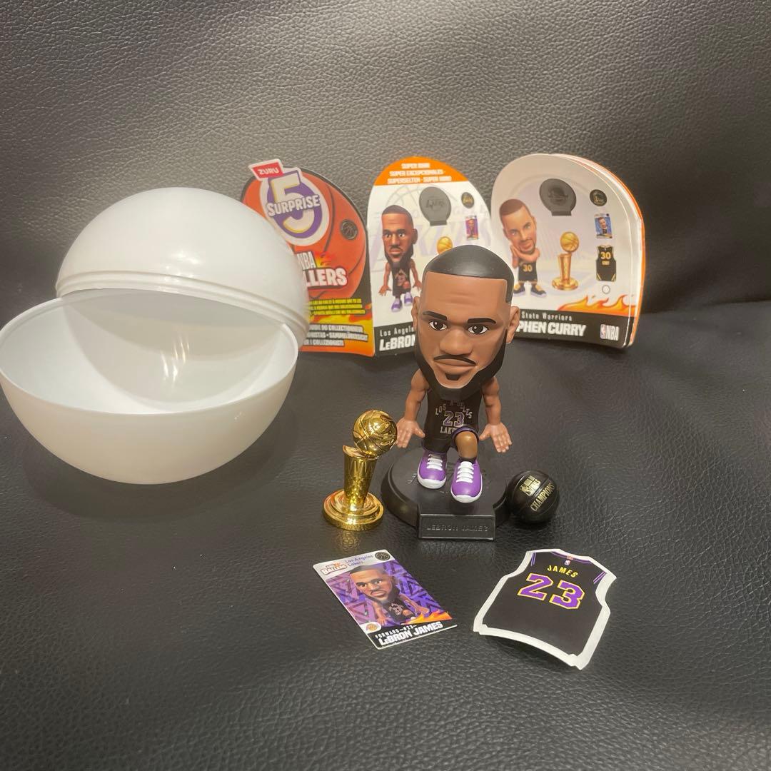 【スーパーレア】5 サプライズ NBA ballers レブロンジェイムズ NBA BALLERS レブロン ジェームズ フィギュア - メルカリ