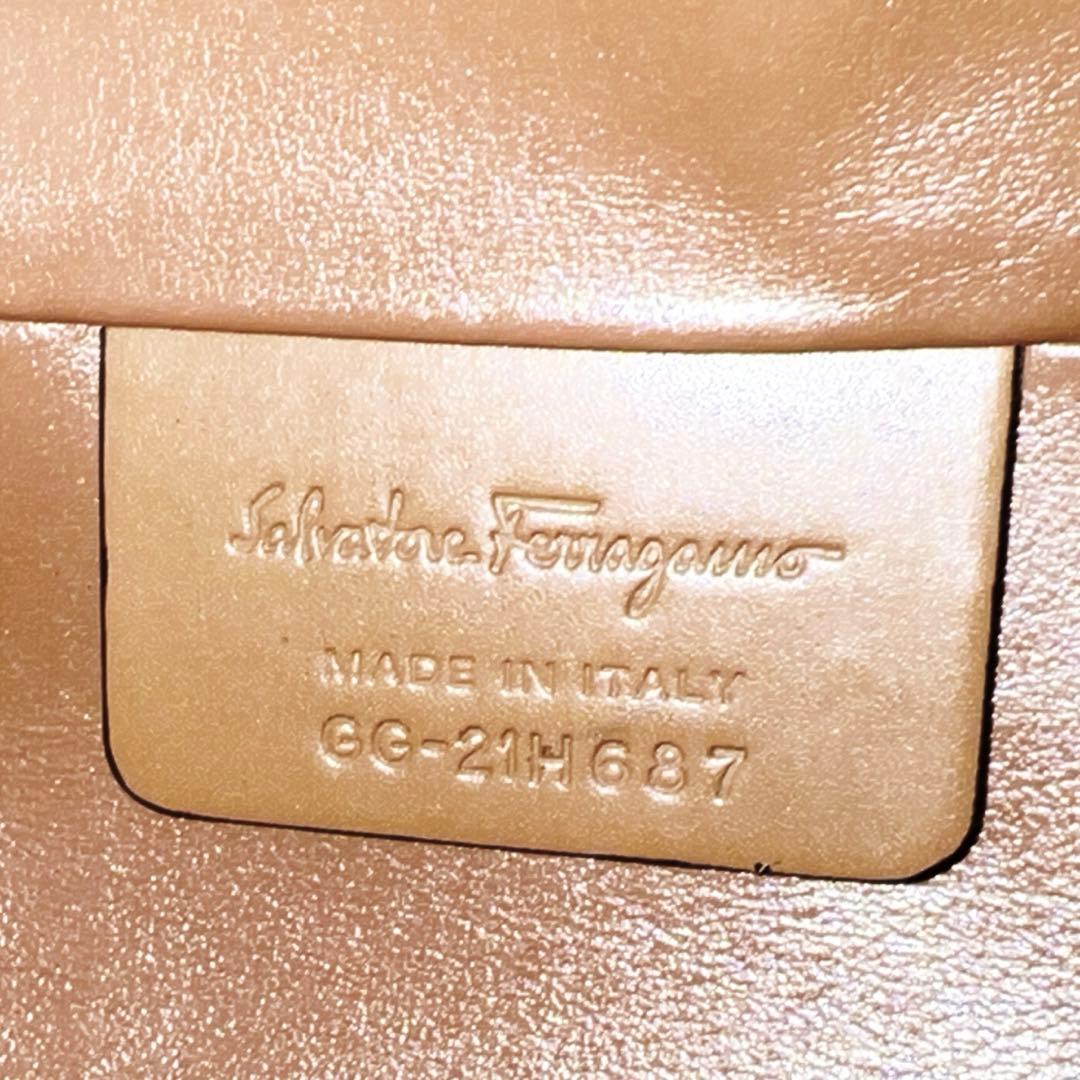 美品 サルバトーレフェラガモ かご バケツ バッグ ショルダー