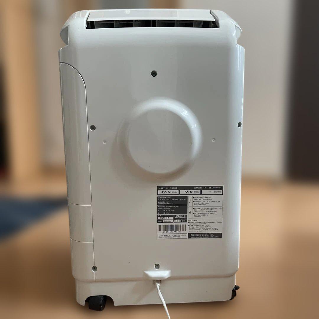 ダイキン 除加湿空気清浄機クリアフォースZ MCZ70PKS-W 2013年製