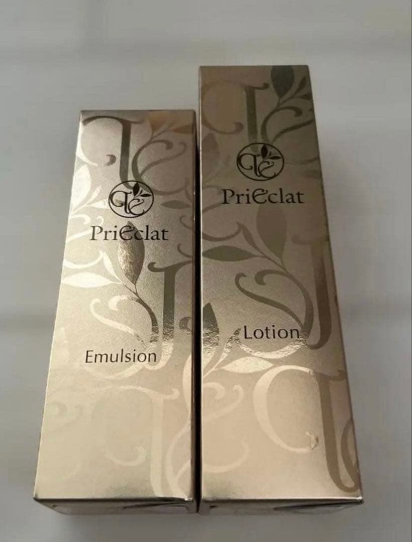 プリエクラ化粧水＋乳液エマルジョン プリエクラ / エマルジョンの公式商品情報｜美容・化粧品情報はアット