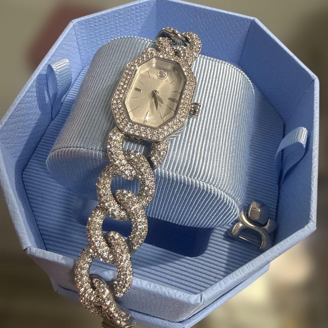 スワロフスキー 腕時計 定価約80000円 - メルカリ