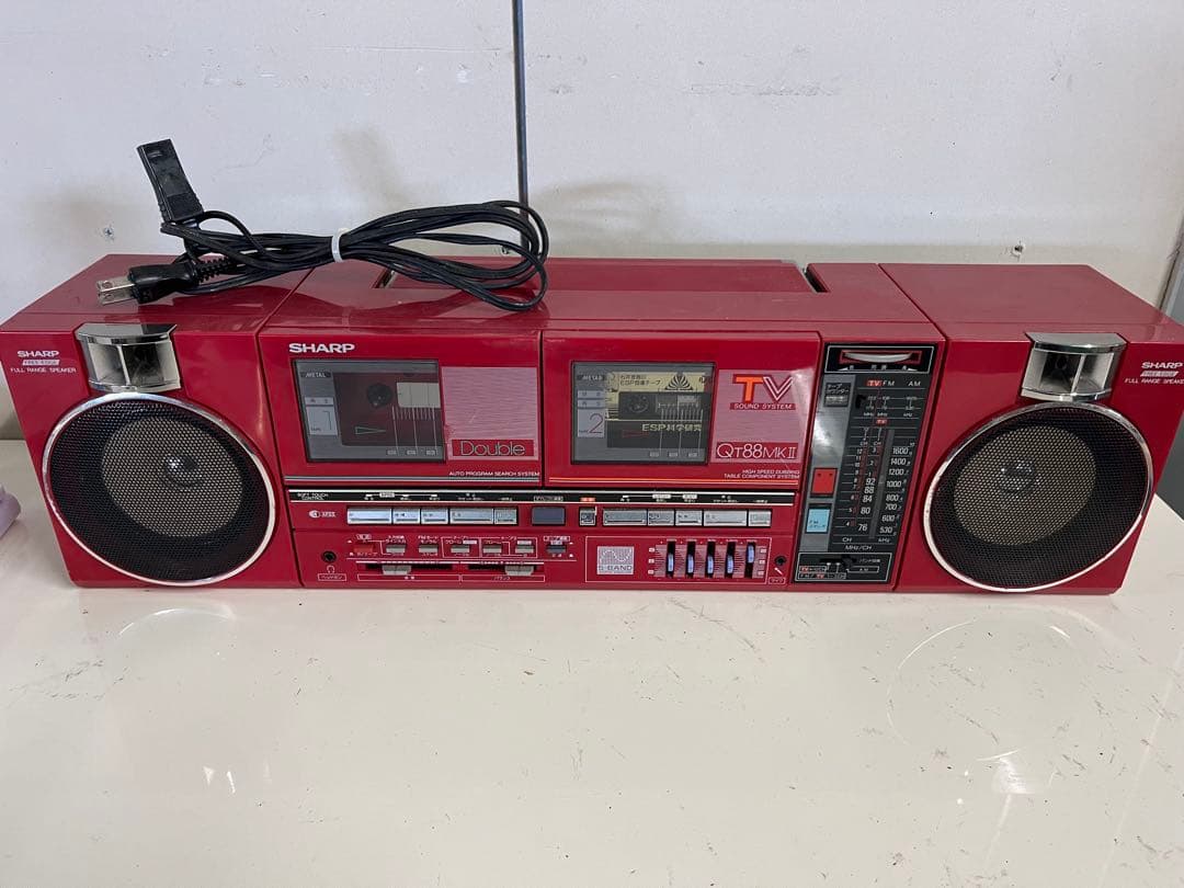 S*5様 レトロで希少な赤いダブルラジカセ　SHARP QT-88R 買取実績 |SHARP シャープ QT-88R ダブルラジカセ スピーカー分離型