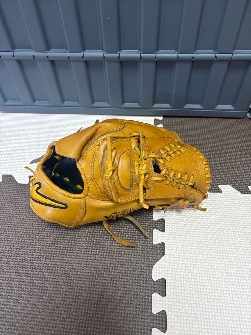ナイキ　硬式オーダーグローブ 全紐交換済み (高校野球対応)】 ナイキ 硬式グローブ / 内野手用