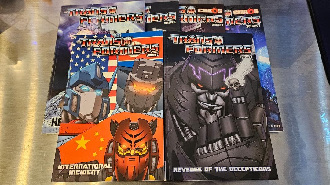 トランスフォーマー　アメコミ　カオスシリーズ6冊 トランスフォーマー アメコミ カオスシリーズ6冊 Transformers Volume