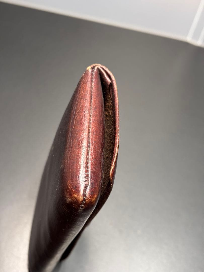 骨董品 煙草入れ 提げ物 勾玉 木製磨出 時代物 アンティーク 革製 英勲