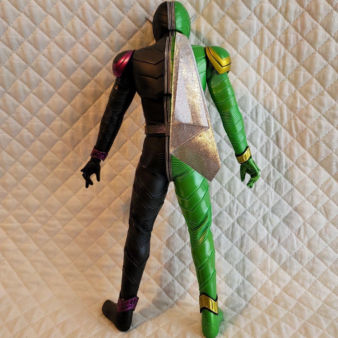 仮面ライダーダブル \"CYCLONEJOKER\" フィギュア　BANDAI