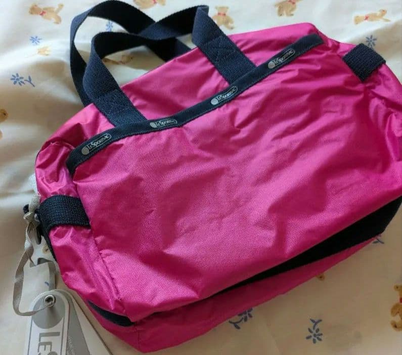 新品‼️レスポ★エッセンシャルショルダーバッグ 楽天市場】LeSportsac レスポートサック ショルダーバッグ ESSENTIAL