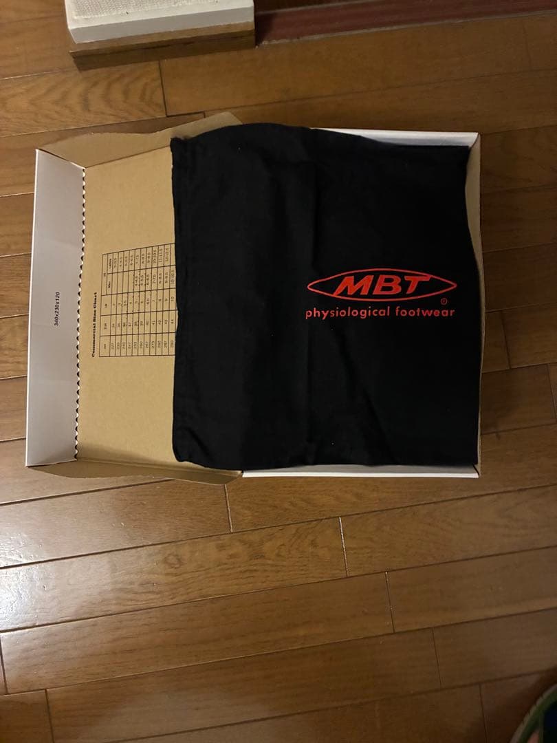 【新品試着のみ】MBT ISIMO 5 ブラック 27.0cm EU43 箱付