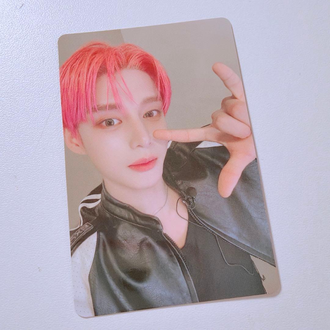 匿名】 ZB1 HERE & NOW 完全生産限定盤 キムジウン ジウン - メルカリ