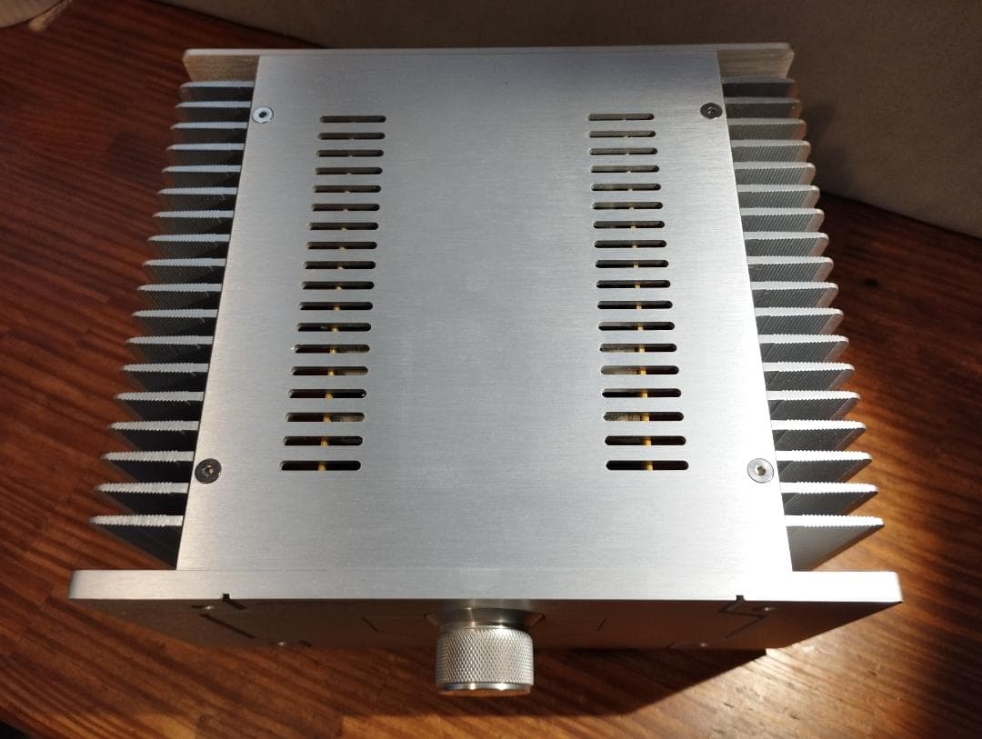 MOS FET 純A級 パワーアンプ （ジャンク扱い）