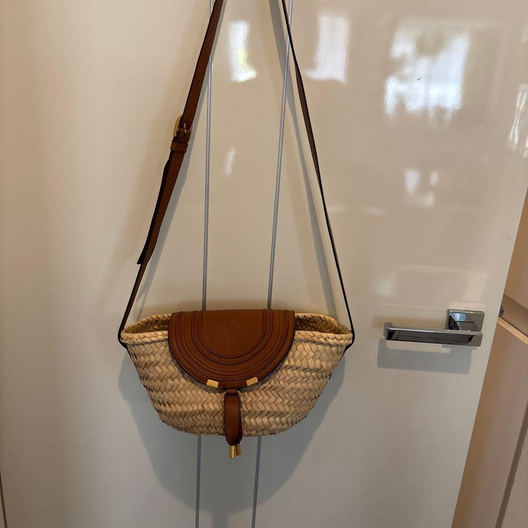 クロエ　かごバッグショルダー　美品 関税込】国内即発 Chloe センス バスケット ショルダーバッグ (Chloe