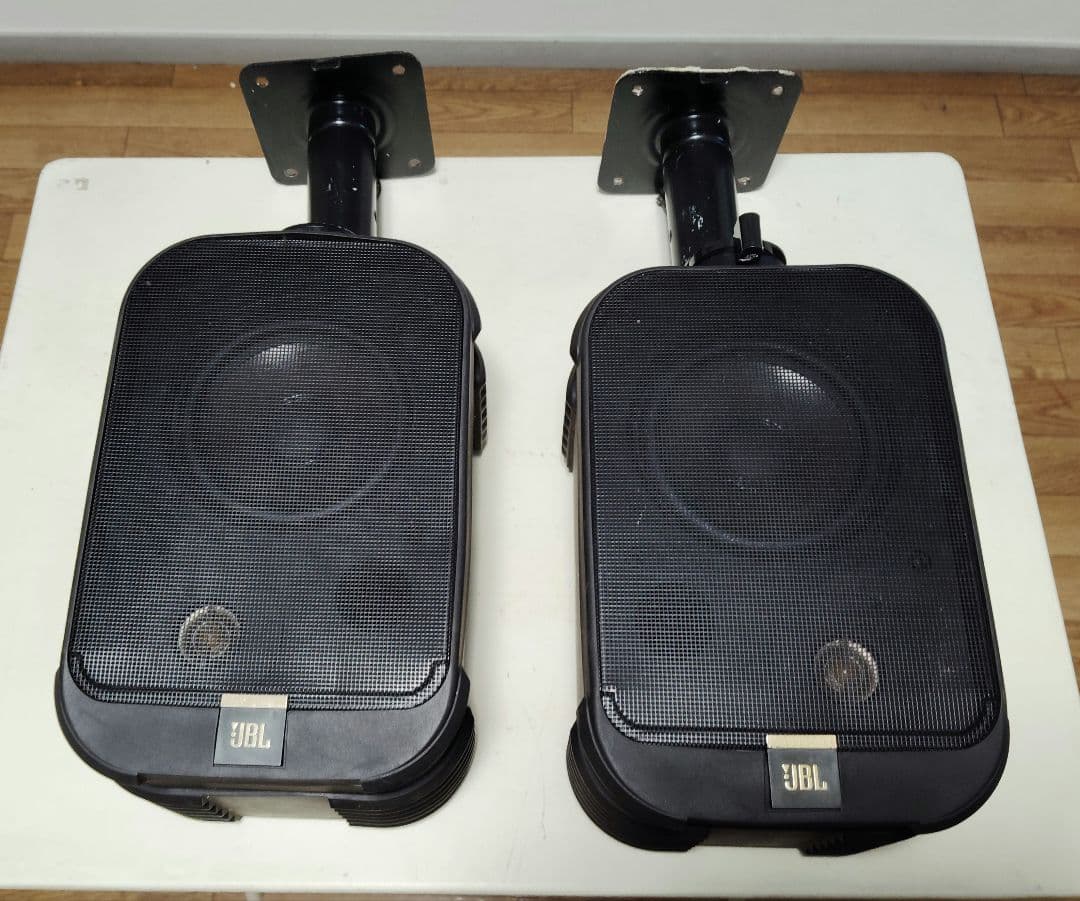 JBL スピーカー 2台セット 吊り金具付き Stage 250B | 2ウェイ 5.25インチ（130mm）ブックシェルフ型スピーカー