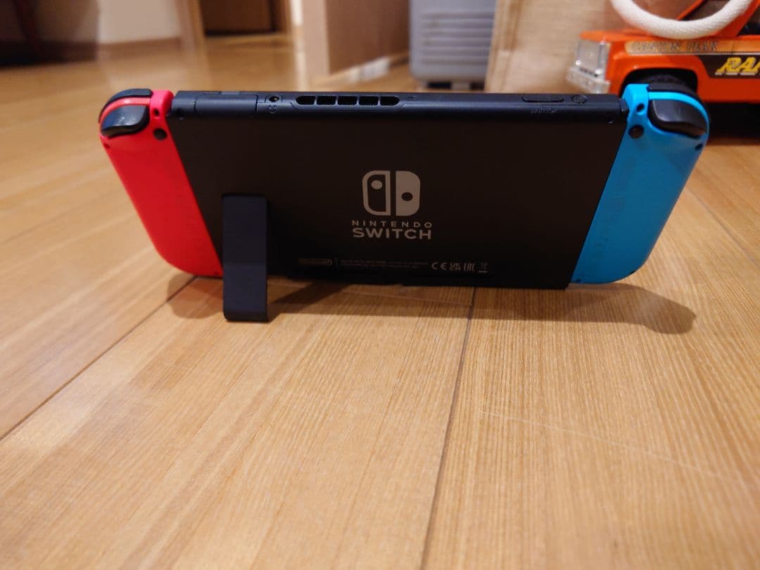 Nintendo Switch 青と赤 Nintendo Switch 本体 青・赤 Amazon.com: Nintendo Switch – OLED
