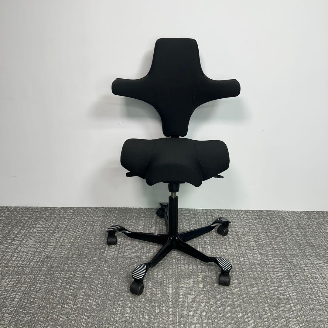 【A】オフィスチェア HAG Capisco ホーグ カピスコ 布張 　ブラック HAG Capisco/ホーグ カピスコ チェア クロス張りCU (座面高41.7cm