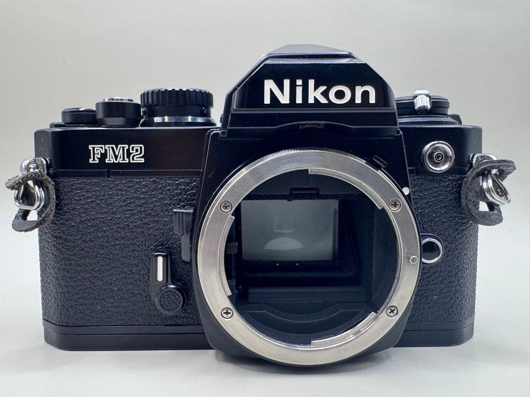 美品】 Nikon NEW FM2 / ZOOM NIKKOR 35-105