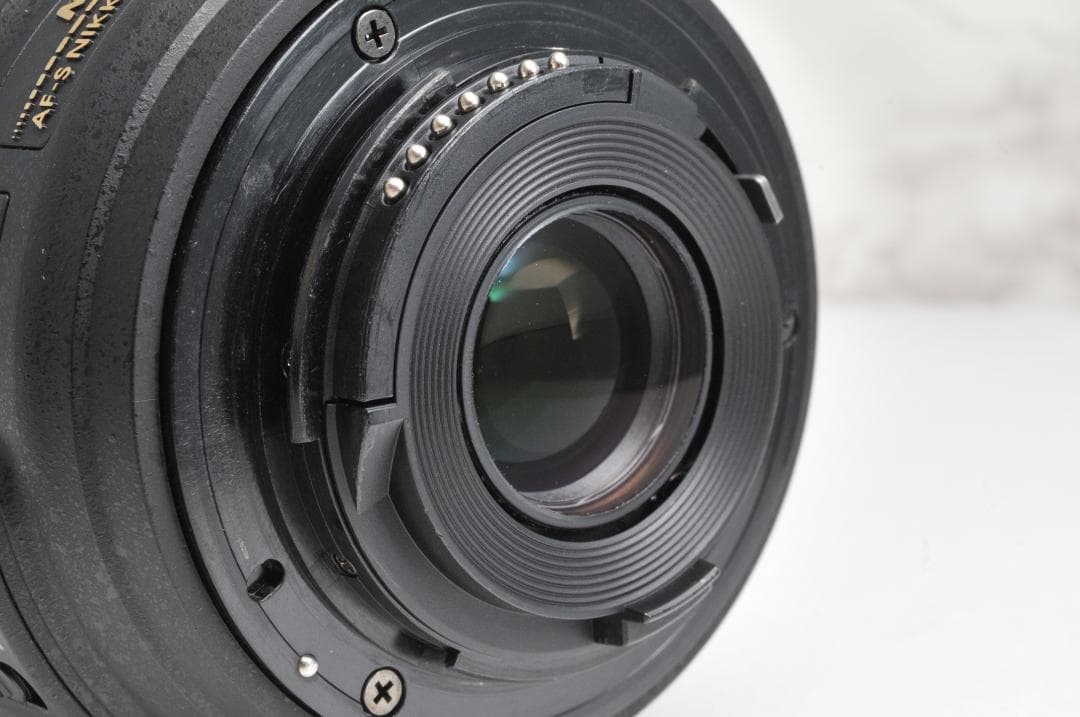 ショット数少なめ Nikon D3100⭐️スマホ転送 一眼レフカメラ 動作品