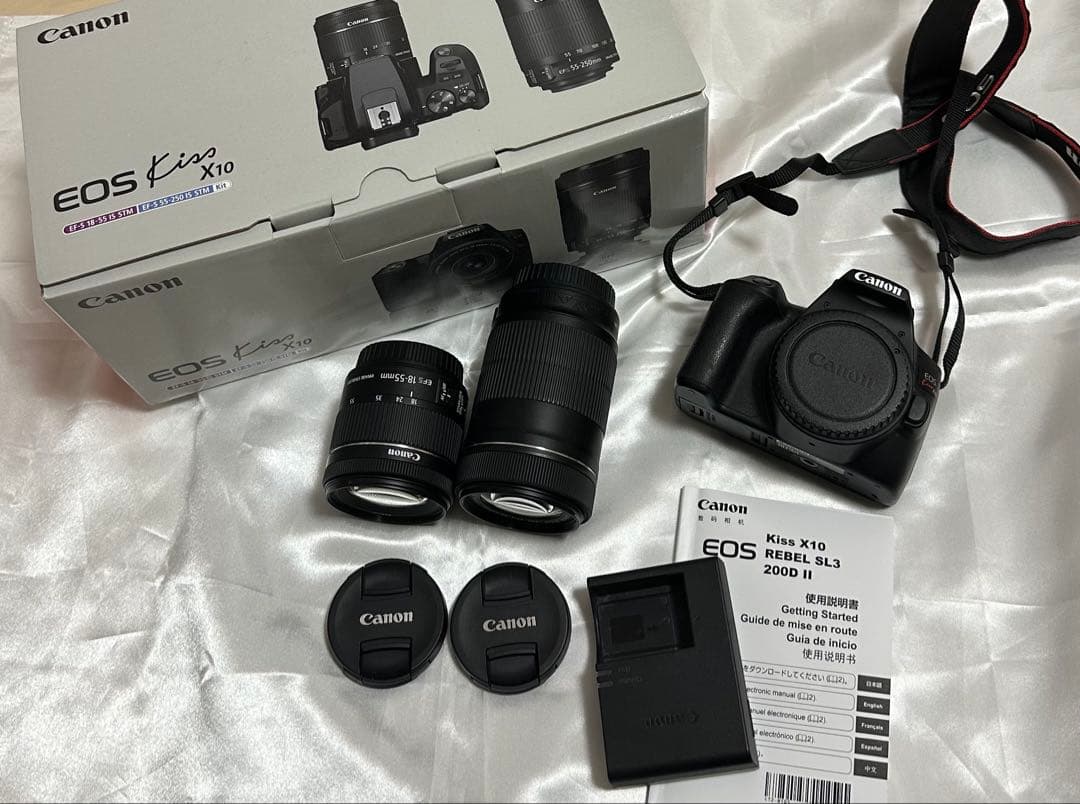【美品】Canon EOS Kiss X10 ダブルレンズセット キヤノン（Canon） Canon EOS Kiss X10 ダブルズームキット カメラ