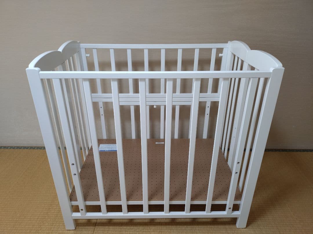 KATOJI ミニベビーベッド 折りたたみ ホワイト - メルカリ