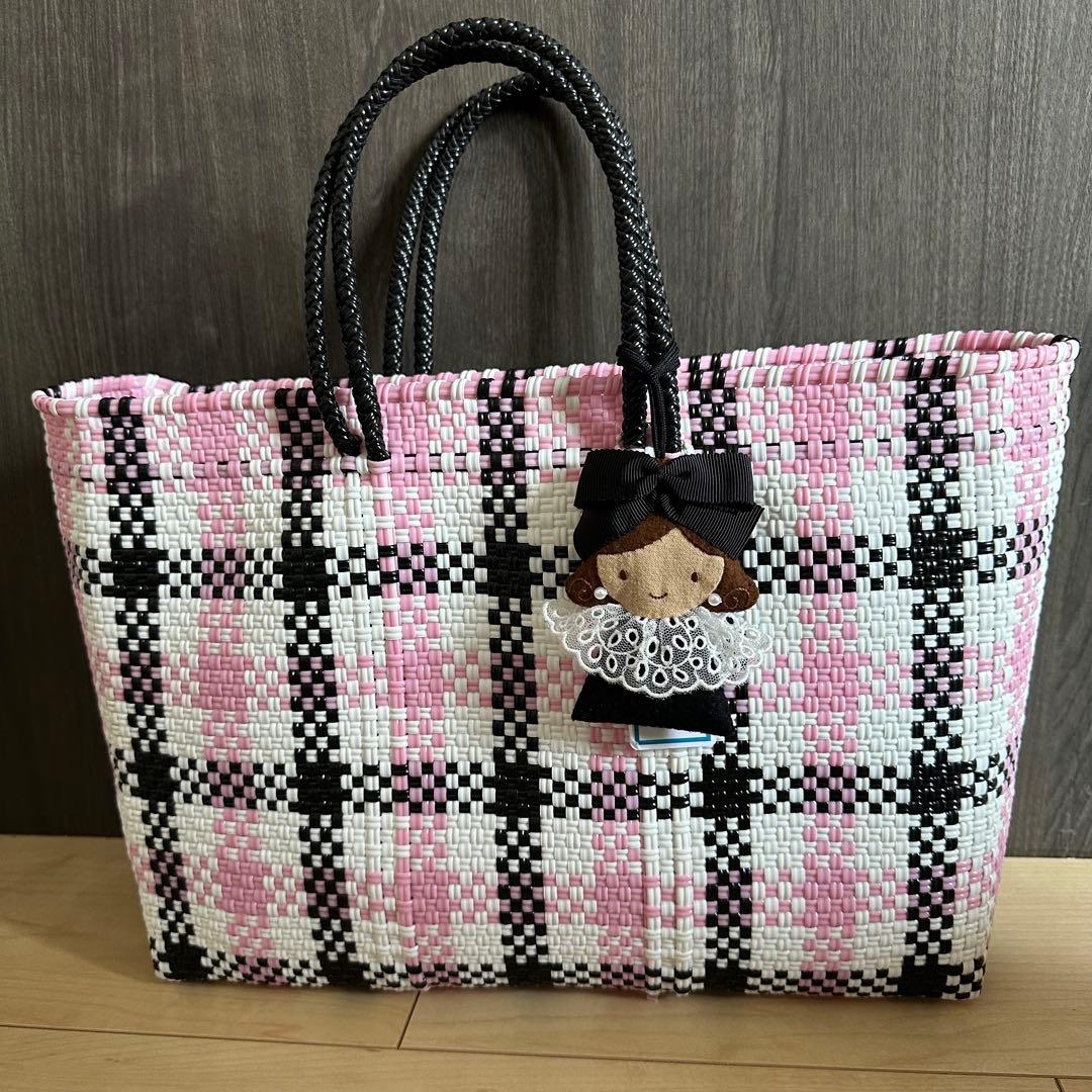 ファミリア　メルカドバッグ ファミリア アーカイブ | . @daisy_yooさまのpostです⭐︎ メルカド