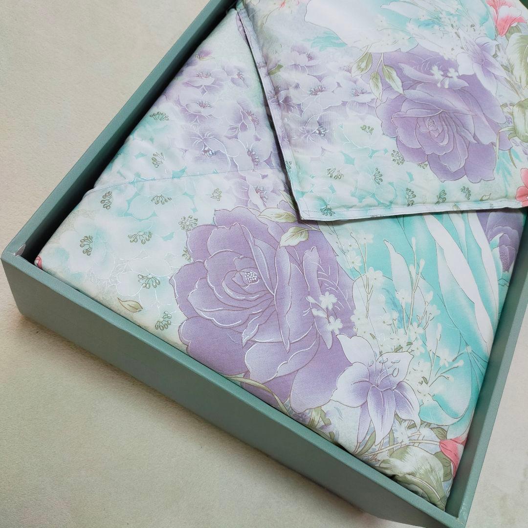 未使用品　ホワイトダウン90%　0.4kg　高級羽毛肌掛け布団