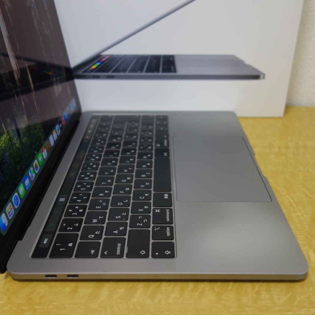 312）MacBook Pro 2019 2.4GHｚ i5/16GB/512G