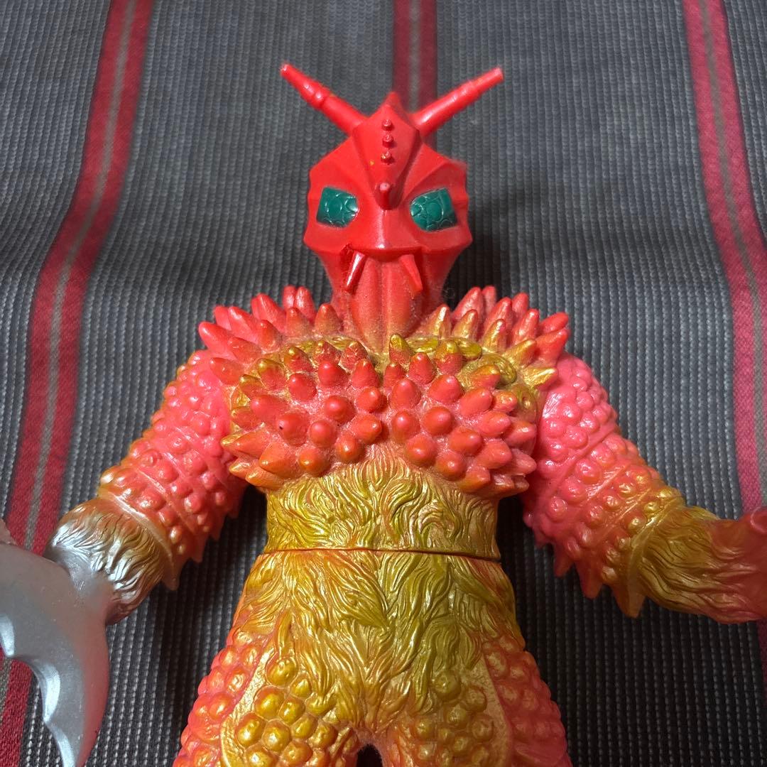 巨大ヤプール ウルトラ怪獣シリーズ - メルカリ