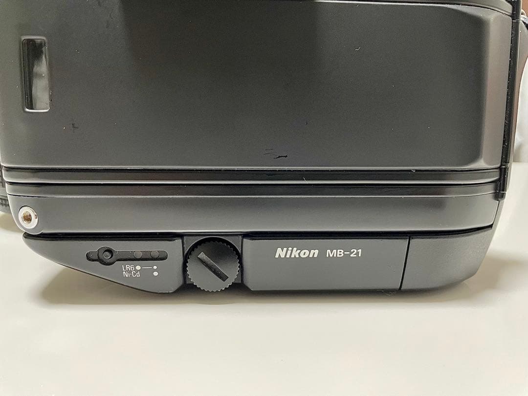 Nikon F4 美品MB-21 ボディ+ AF NIKKOR レンズ2本セット - メルカリ