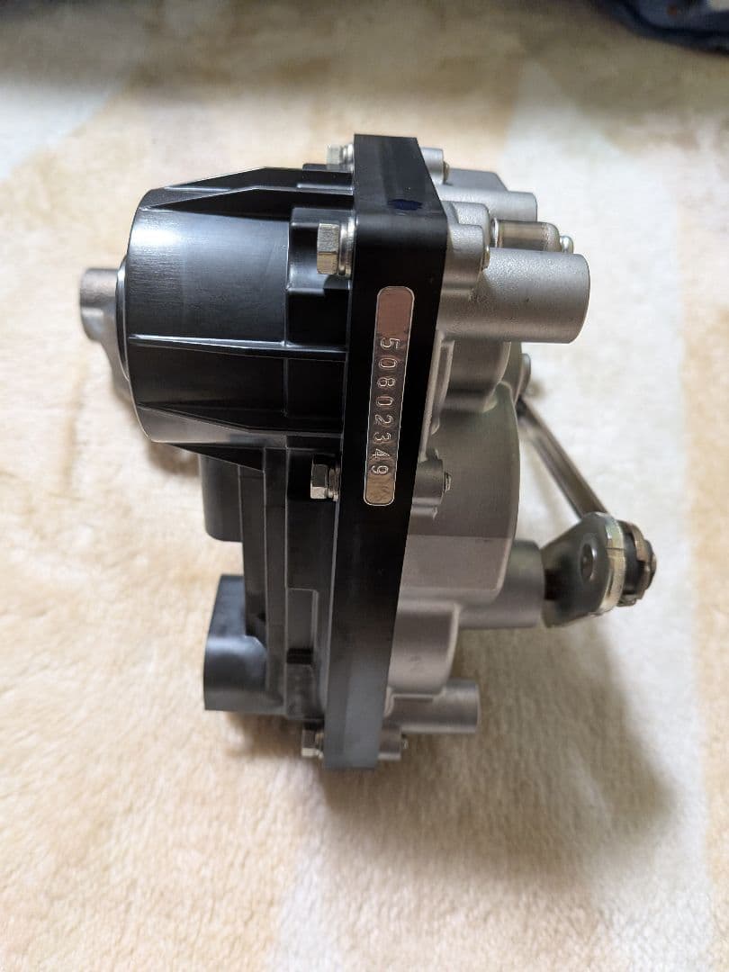 新品未使用】日野純正 17プロフィア A09C EGRバルブ - メルカリ