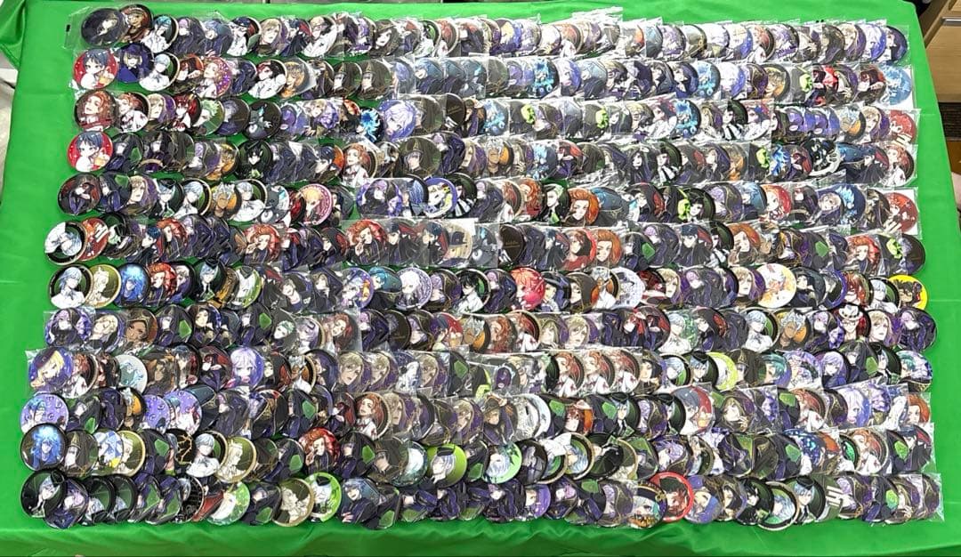 ※ジャンク品 ツイステ 缶バッジ 大量まとめ売り Yahoo!オークション -「ツイステ まとめ」の落札相場・落札価格